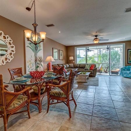Bradenton Beach Resort Style Getaway-Walk To Beach Esterno foto