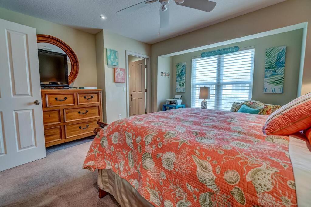 Bradenton Beach Resort Style Getaway-Walk To Beach Esterno foto