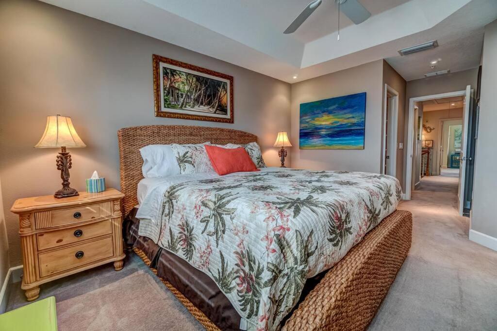 Bradenton Beach Resort Style Getaway-Walk To Beach Esterno foto